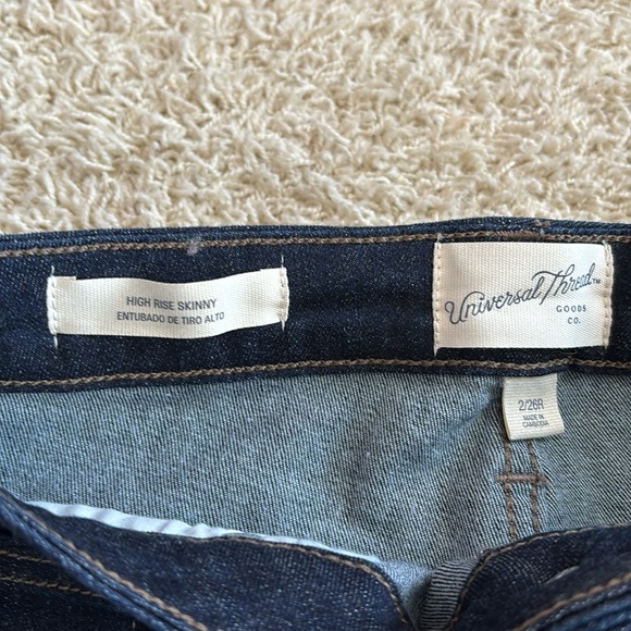 NWOT Universal Thread dark wash cuffed jeans - Picture 5 of 5